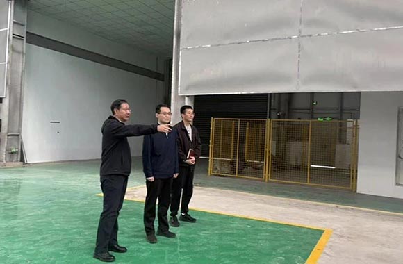 领导关怀｜德阳经开区领导一行视察三航智造建设进展